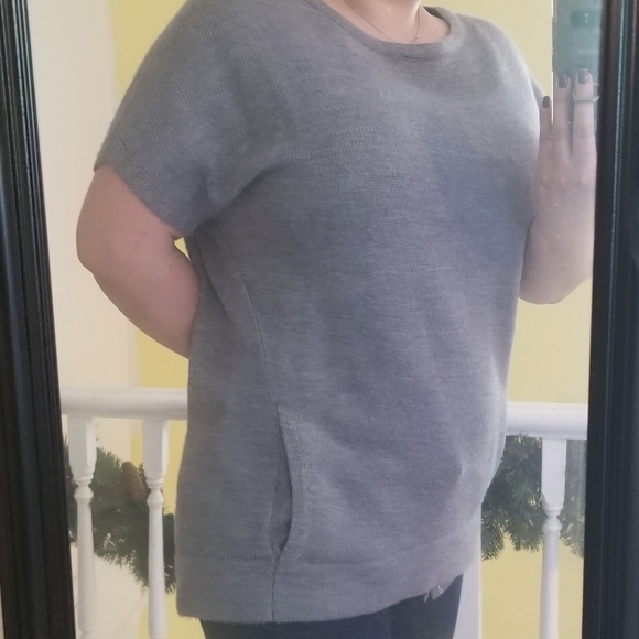 New York & Company Short Sleeve sweater - Picture 2 of 6